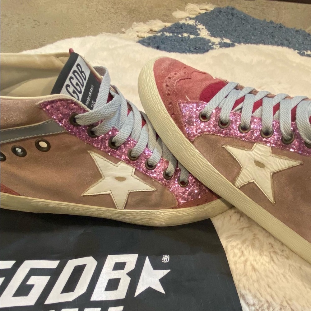 🦄 pink and red glitter Golden Goose mids